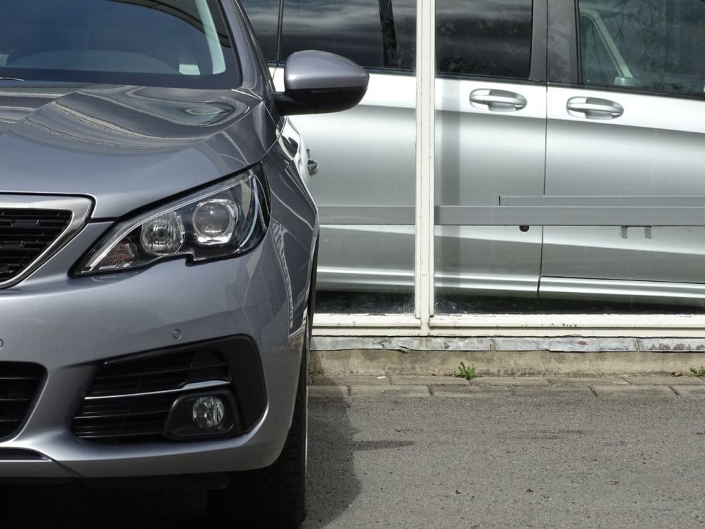 Peugeot 308 sw 1.5 bluehdi blue lease navi | bluetooth | apple carplay | an