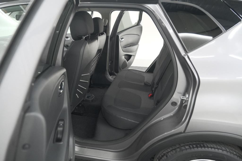 Renault Captur tce 120 edc dynamique | trekhaak | camera | navigatie | clim