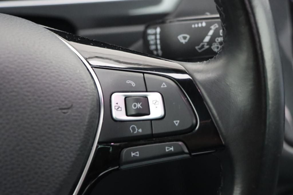 Volkswagen Tiguan 1.4 tsi comfortline business r | panoramadak | trekhaak |