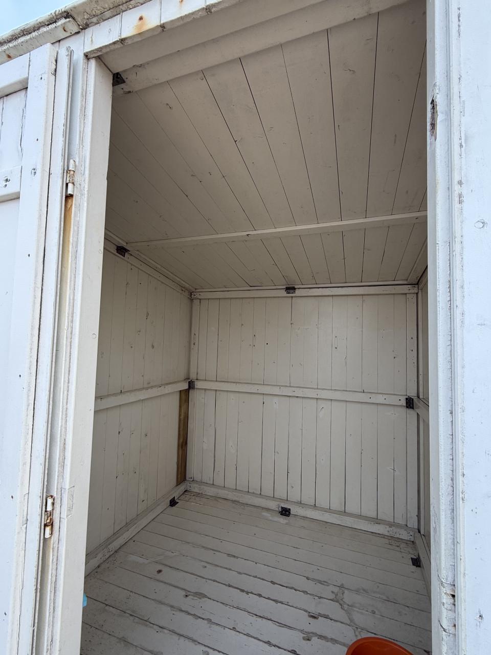 Strandhokje gratis (gereserveerd)