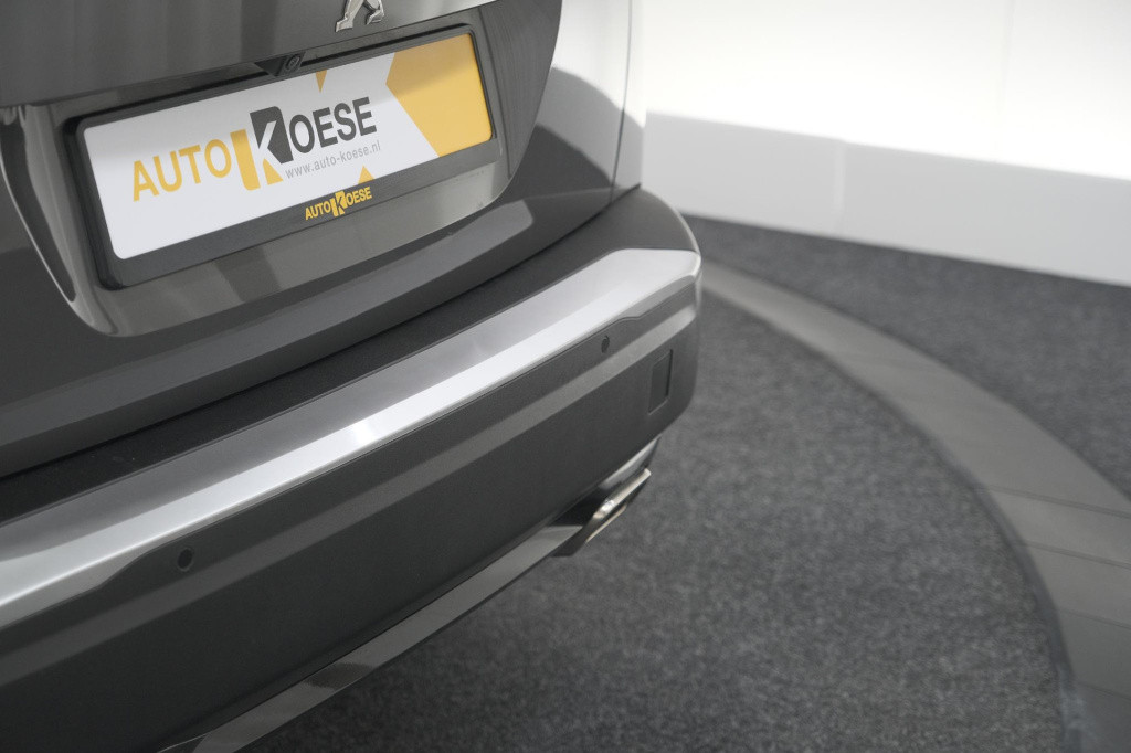 Peugeot 2008 puretech 100 allure | camera | navigatie | apple carplay | par