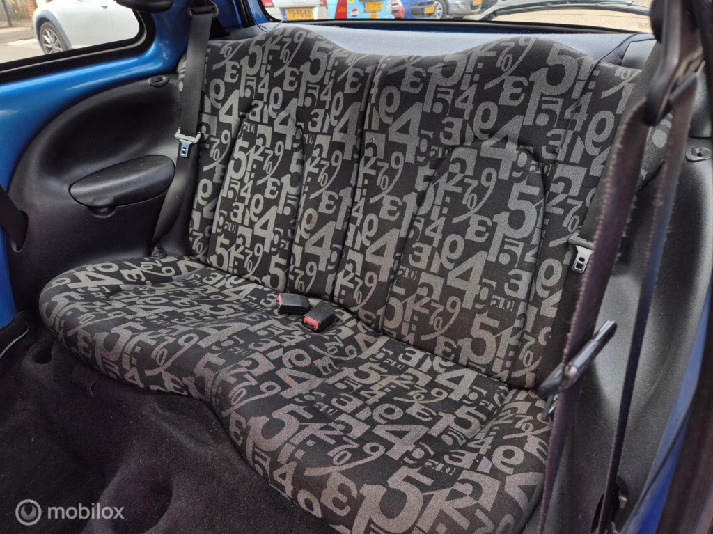 Ford KA 1.3 style / origineel nederlands