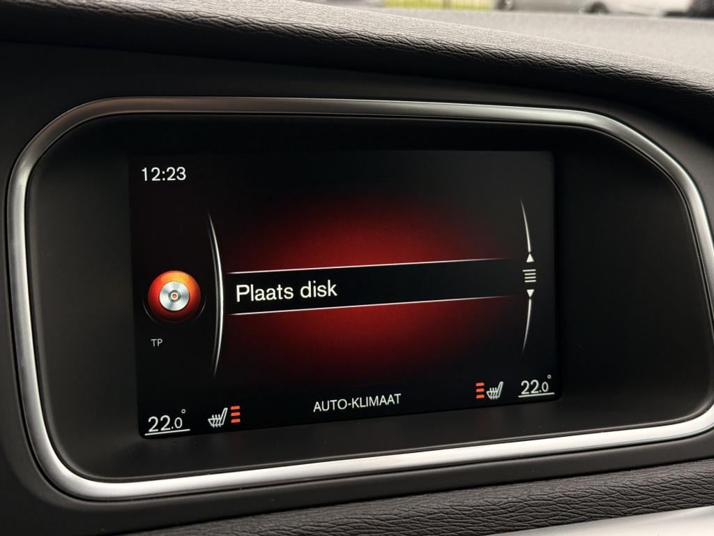 Volvo V40 1.5 t3 kinetic | navi | cruise | stoelverwarming | bluetooth | pa