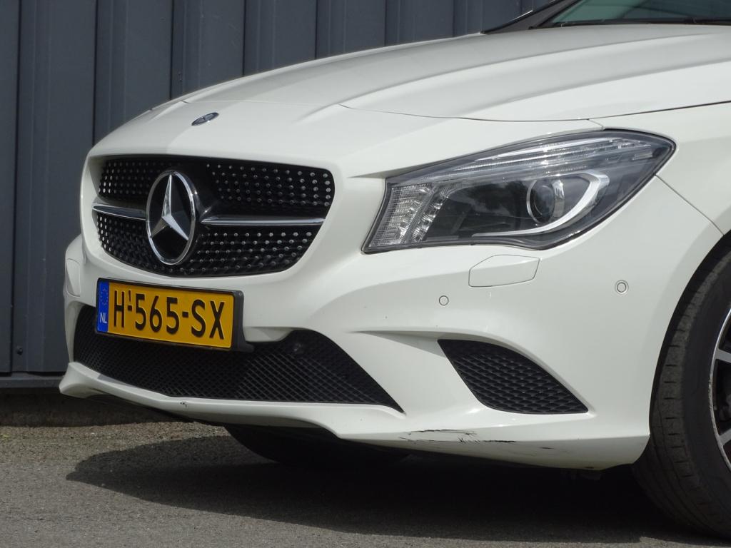 Mercedes-Benz Cla shooting brake 180 ambition | bi-xenon | pano