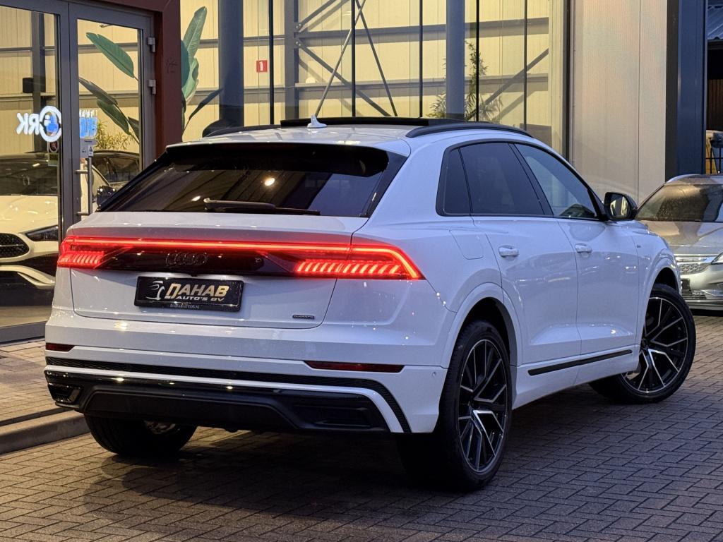 Audi Q8 55 tfsi e quattro pro line s | pano | leder | soft-close | head-up 
