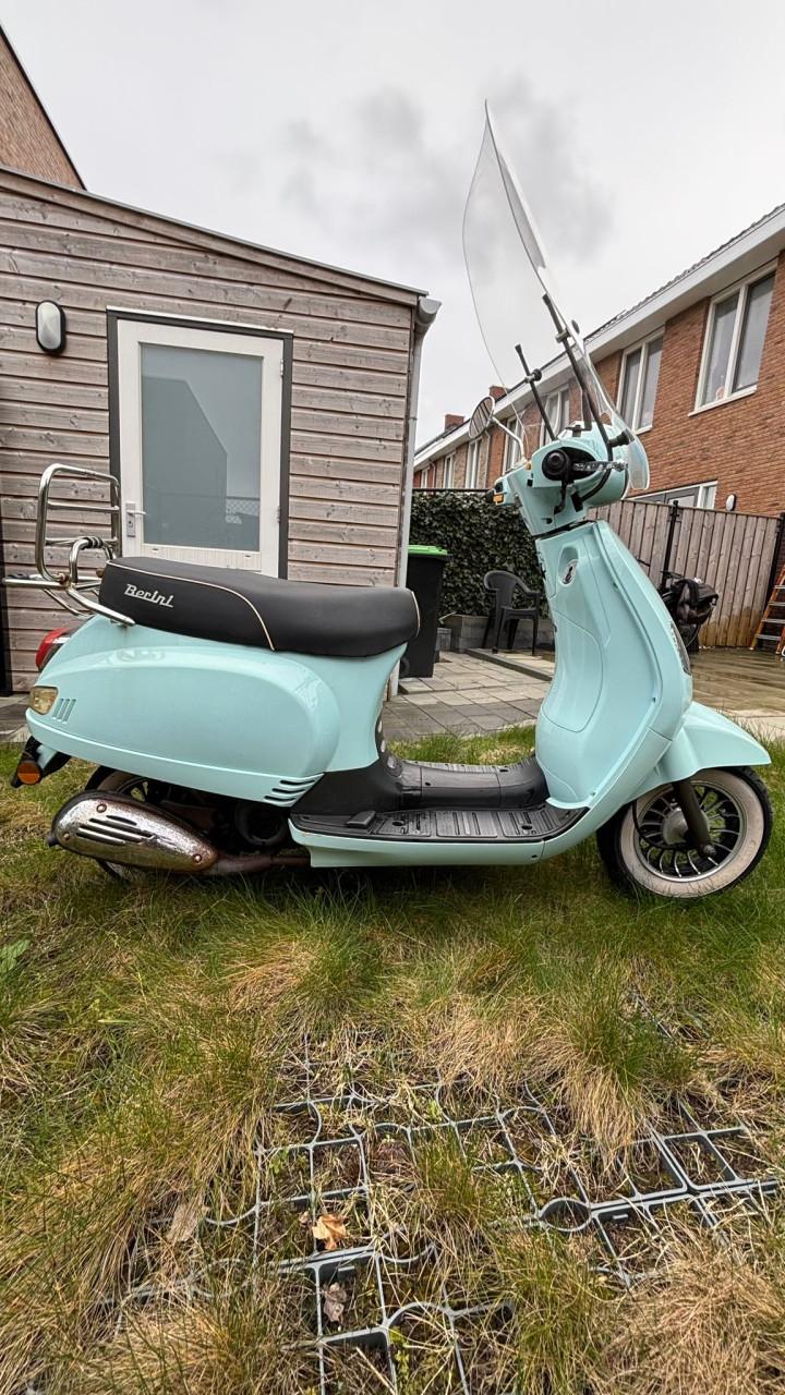 Berini Napoli 2017 • snor (loopt niet - project/opknapper)