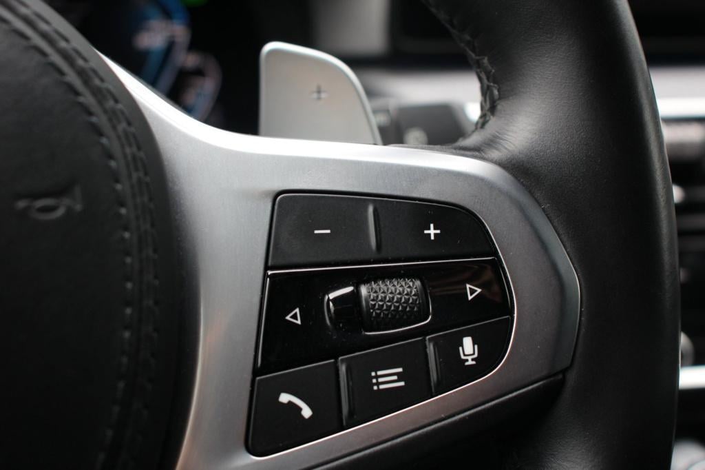 BMW 5 Serie touring 530e m-sport - 292 pk - berninagrau - trekhaak - applec