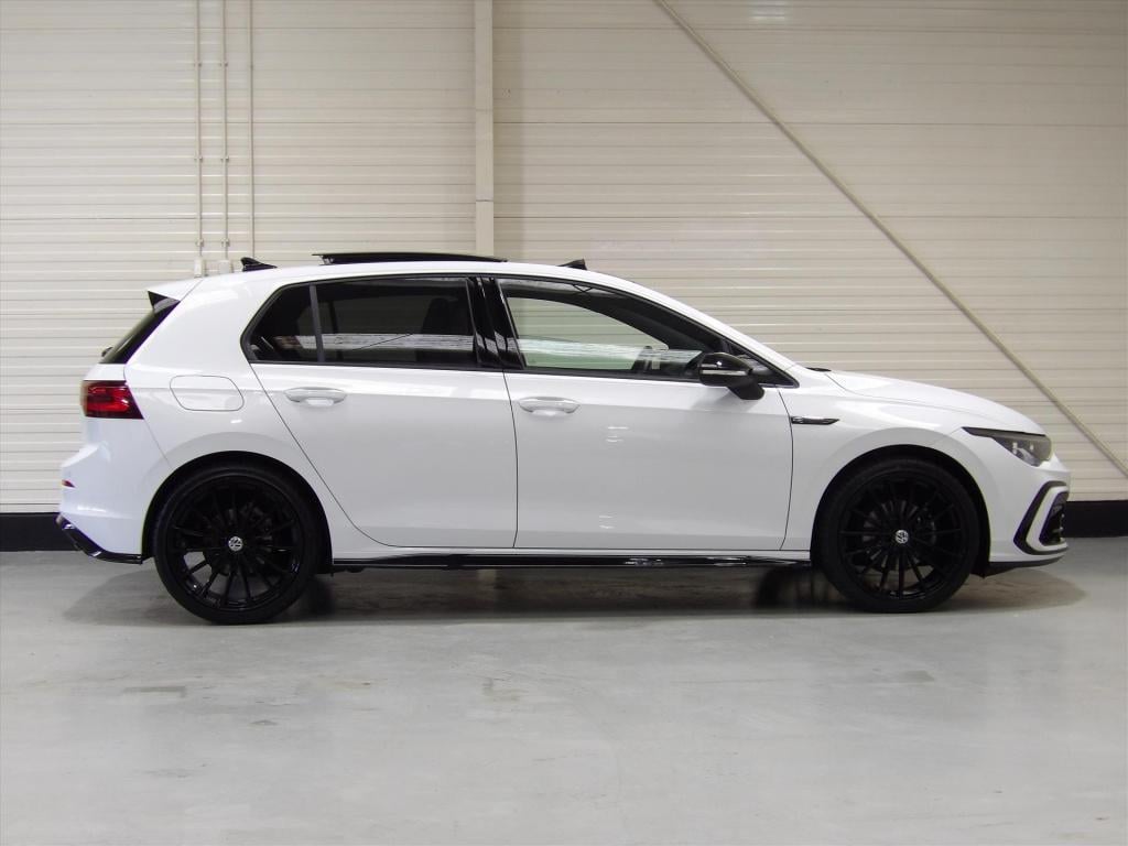 Volkswagen Golf 1.5 etsi 130pk 7-dsg r-line