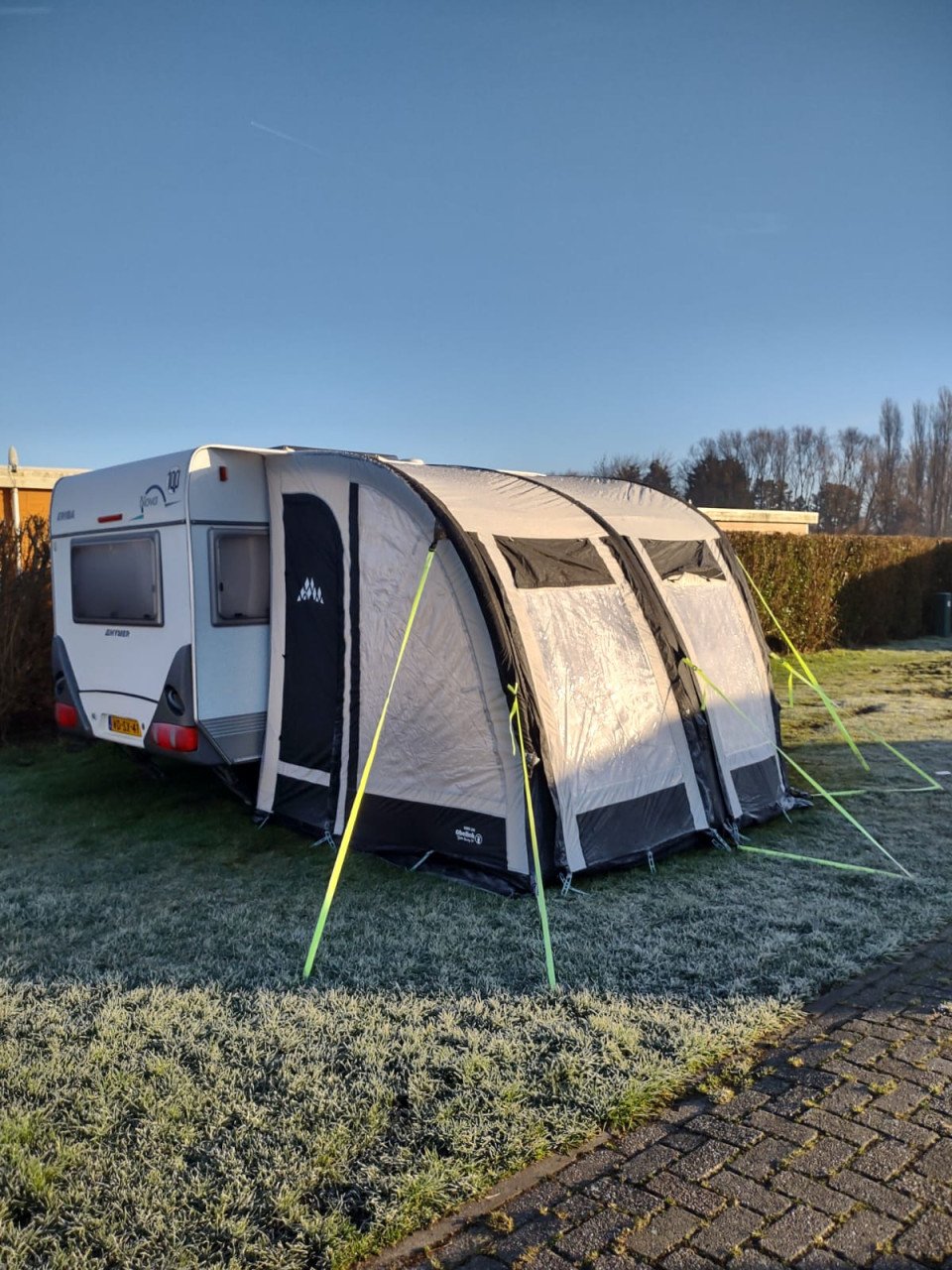Caravan Eriba Nova 462b
