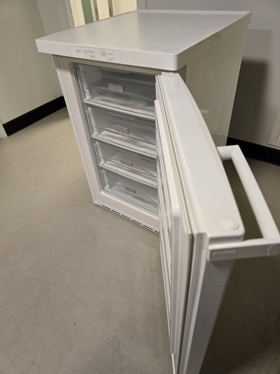 Te Koop Miele Vriezer 4 Lades