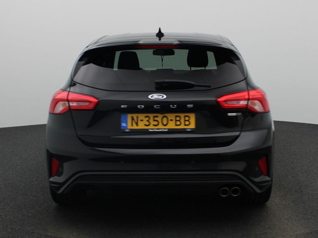 Ford Focus 1.0 ecoboost hybrid st line x business | lmv | parkeer sensoren 