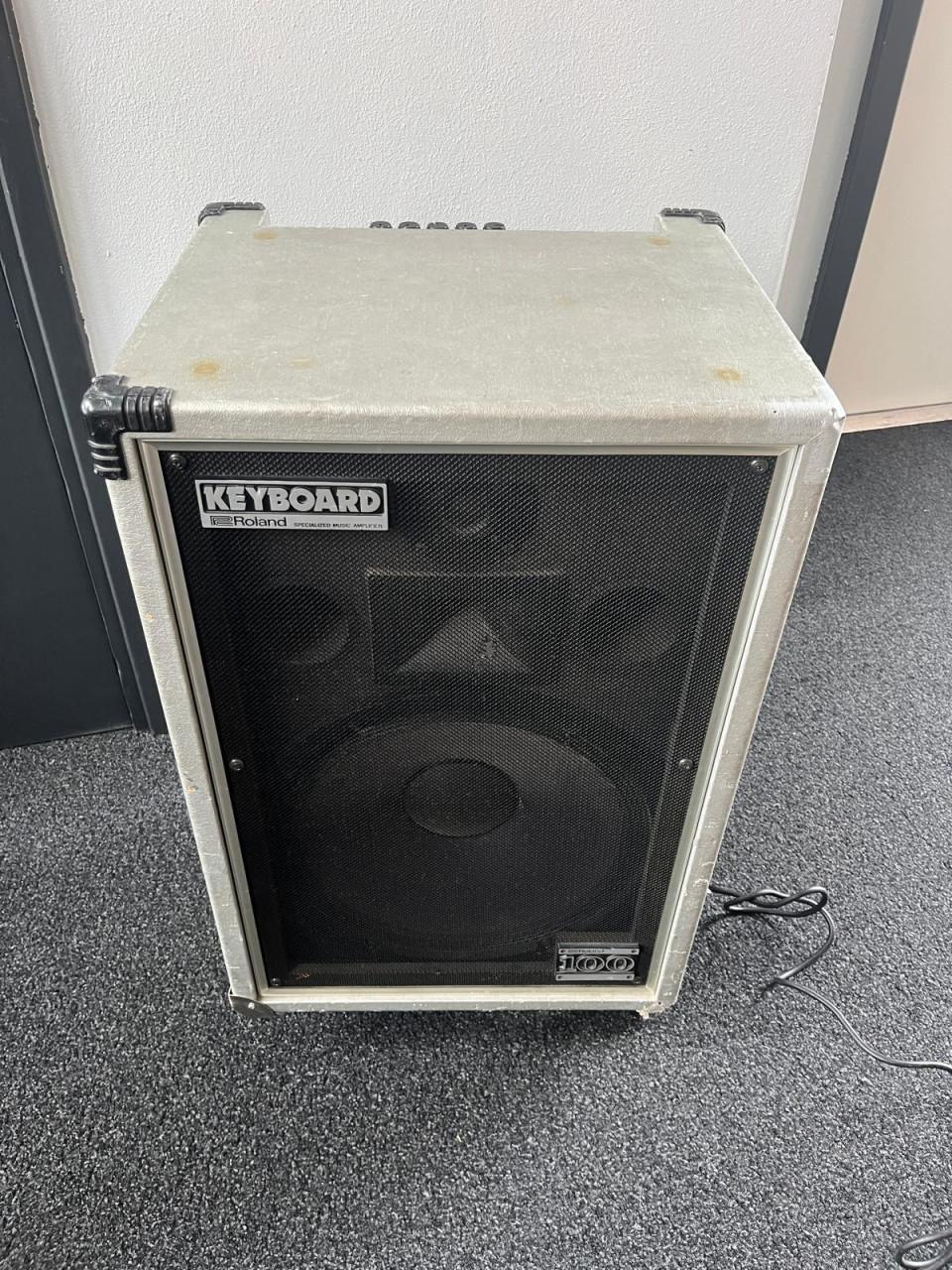 Roland Cube 100 Keyboard Versterker
