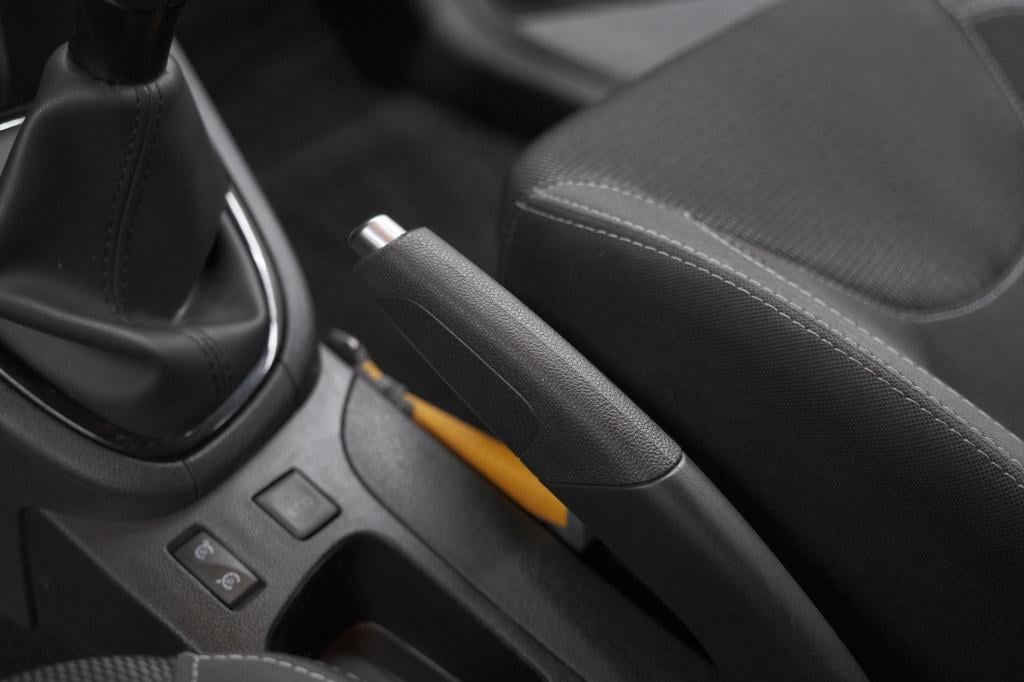 Renault Clio tce 90 zen | navigatie | parkeersensoren | climate control