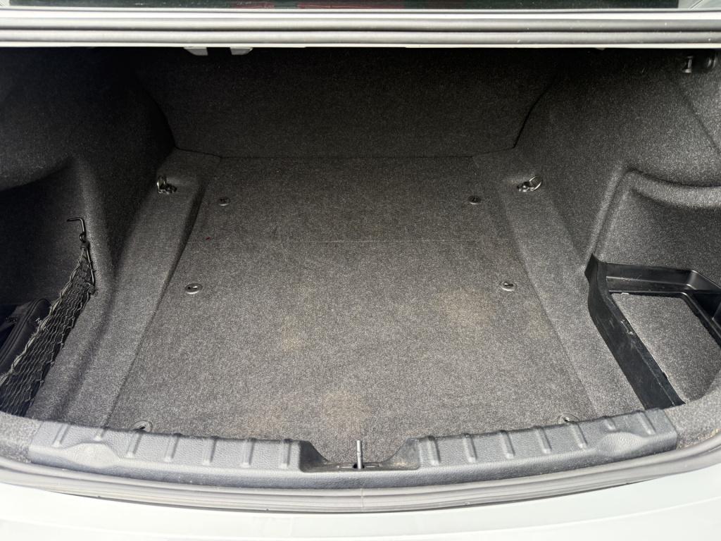 BMW 3-serie 318i automaat executive sportline sedan
