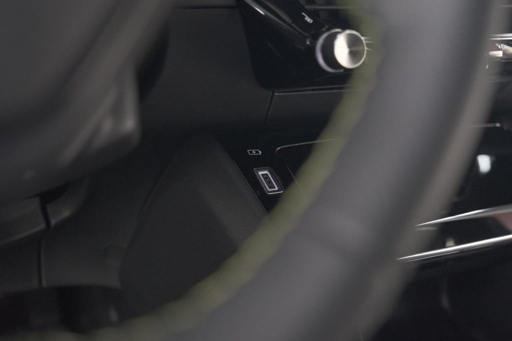 Peugeot 2008 puretech 130 eat8 gt | 360 camera | stoelmassage | adaptieve c