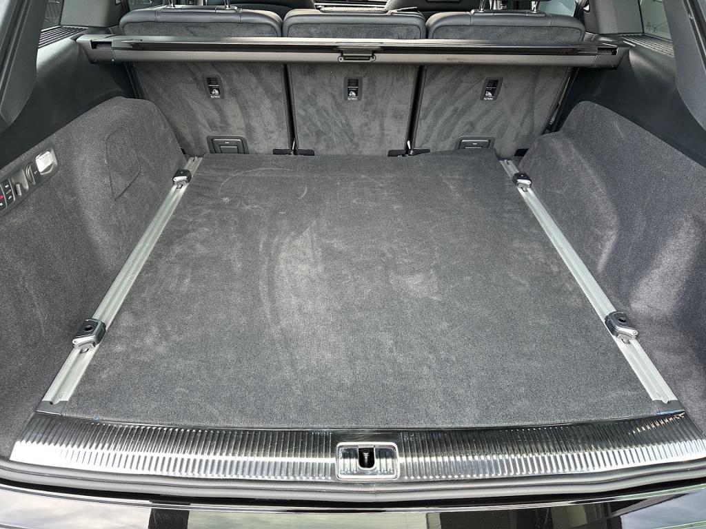 Audi Q7 55 tfsi e quattro pro line s-line | panoramadak | luchtvering | tre