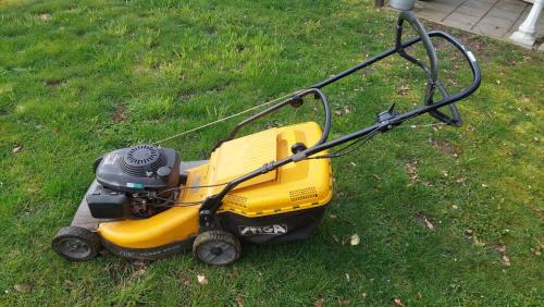 Stiga  grasmaaier  benzine
