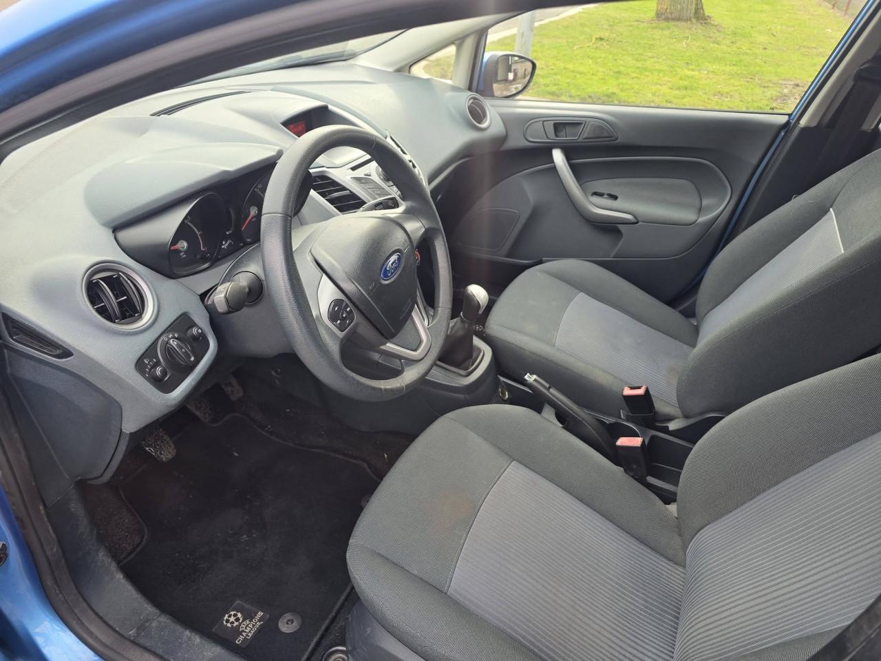 Ford Fiesta 1.25 Limited  bj2011  lage km  €3950