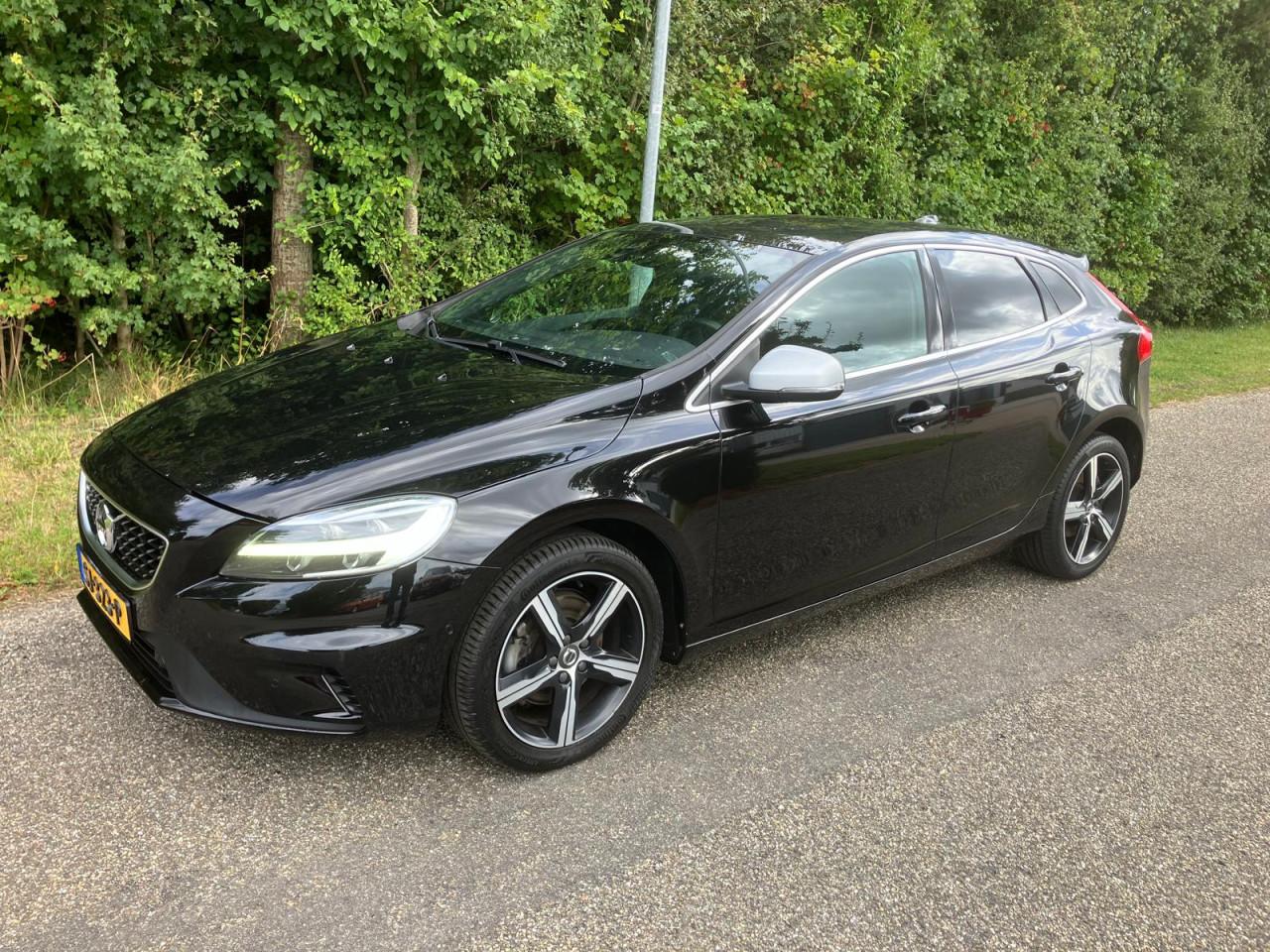 Volvo V40 T4