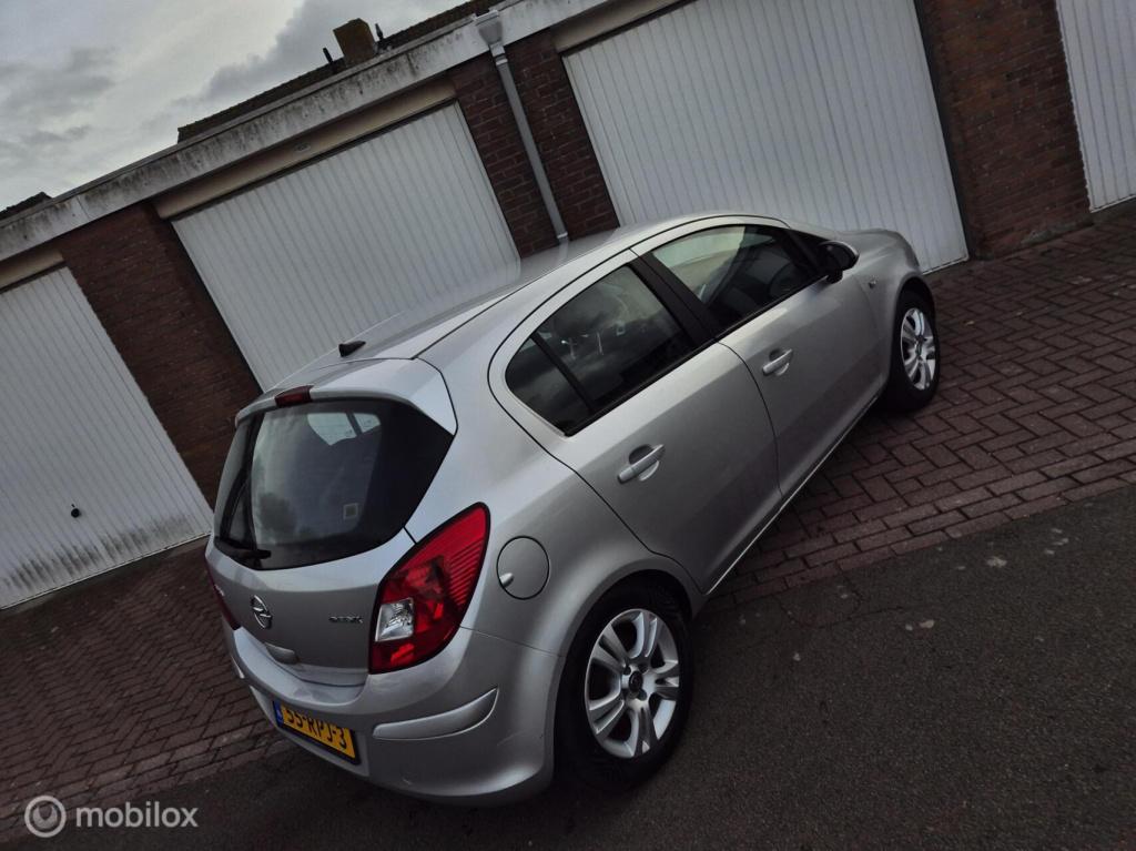 Opel Corsa 1.3 cdti ecoflex s/s connect edition
