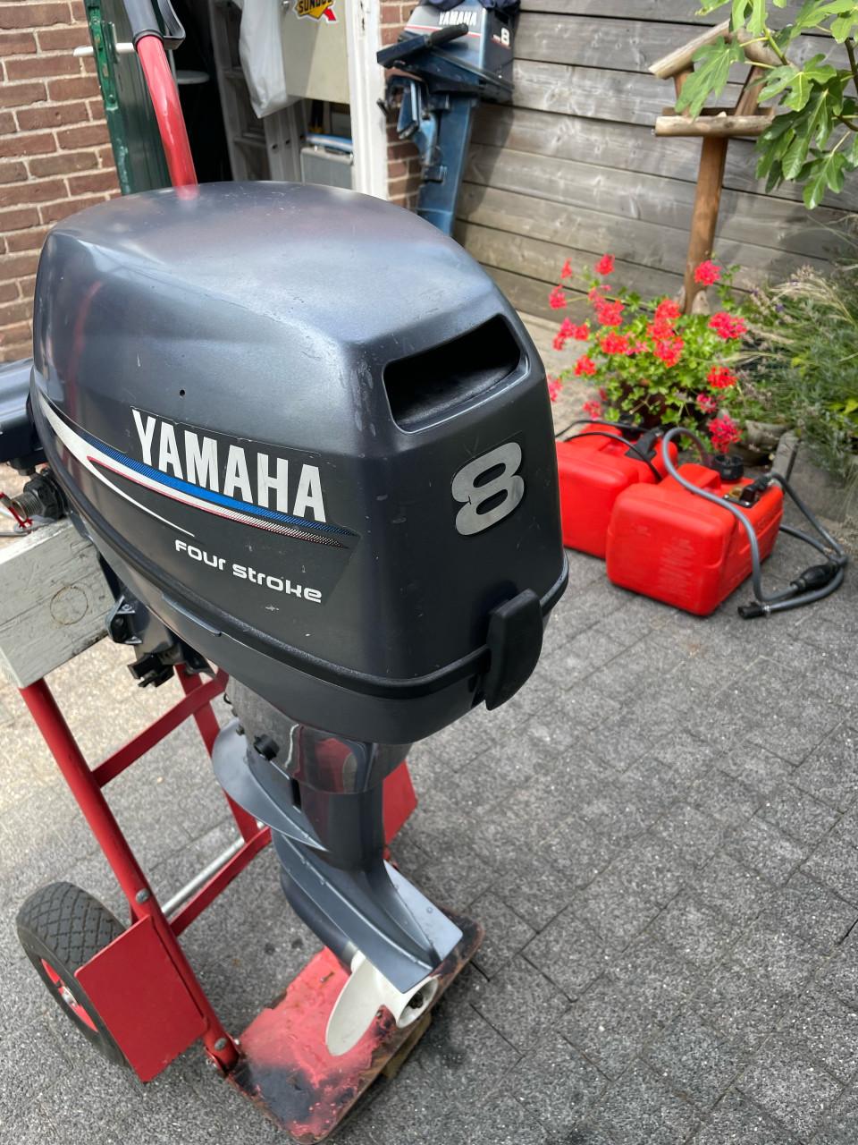 Suzuki 15 pk yamaha 8 pk
