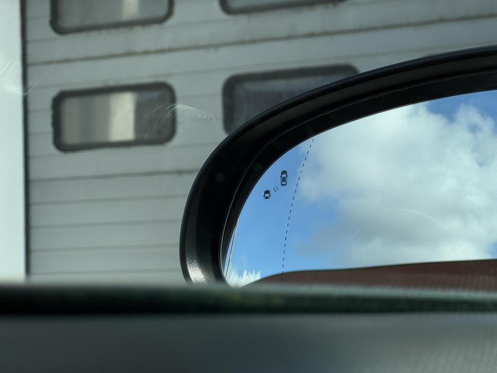 Hyundai Kona ev fashion 39 kwh