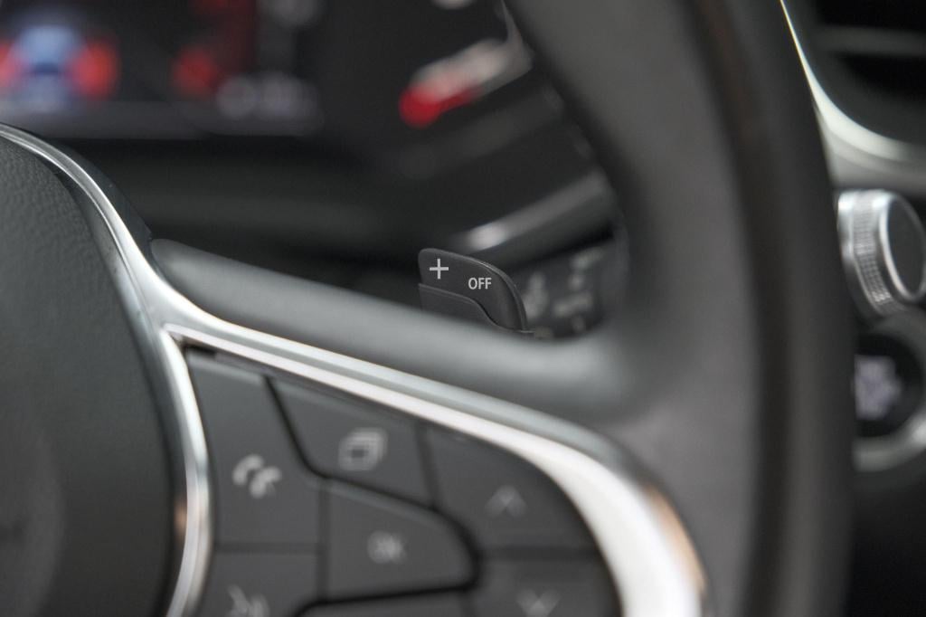 Renault Captur tce 130 edc intens | trekhaak | rondom camerazicht | dodehoe