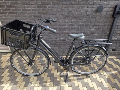 Meisjes fiets, Merk Gazelle, Type Heavy Duty NL, Frame hoogte 49cm,