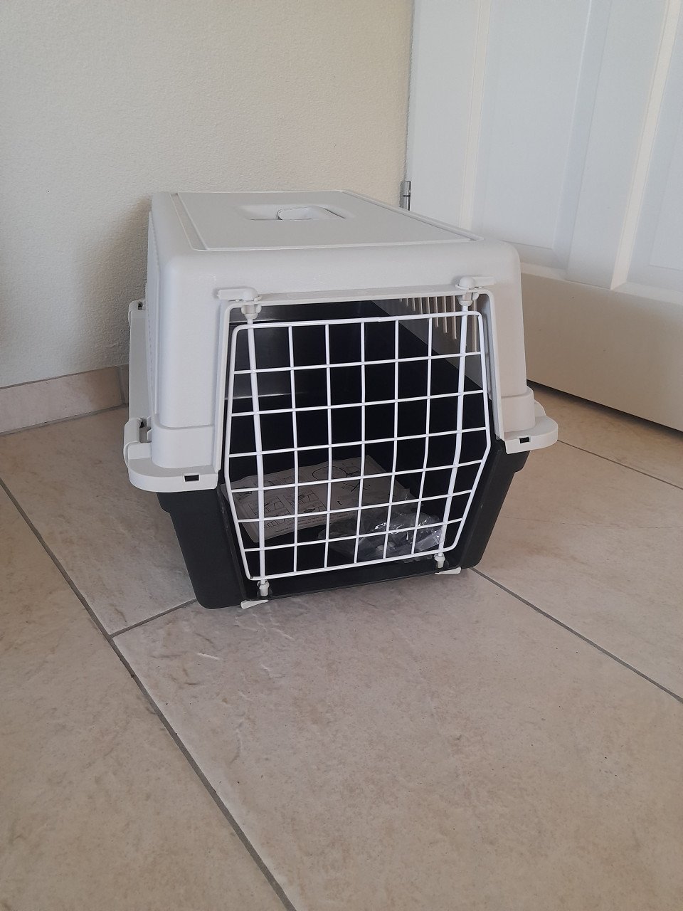 Vervoers box / Reismand voor katten  (nieuw) 58 x 37 x 33H