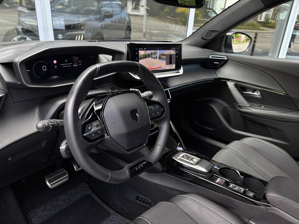 Peugeot 2008 automaat hybrid 145 pk gt
