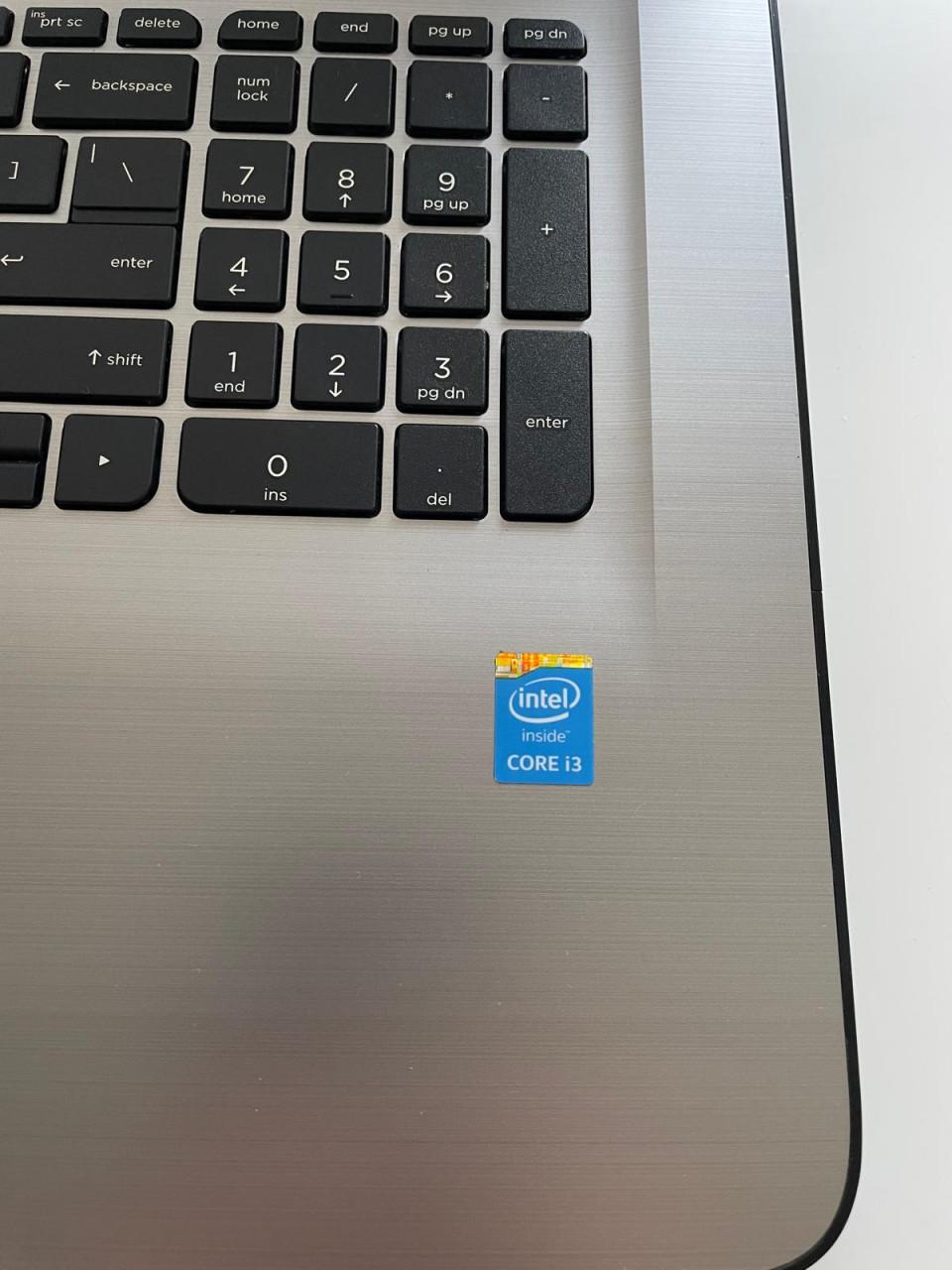 HP 17.3 inch | Windows 11 SSD i3 Office pakket & Nieuwe Muis