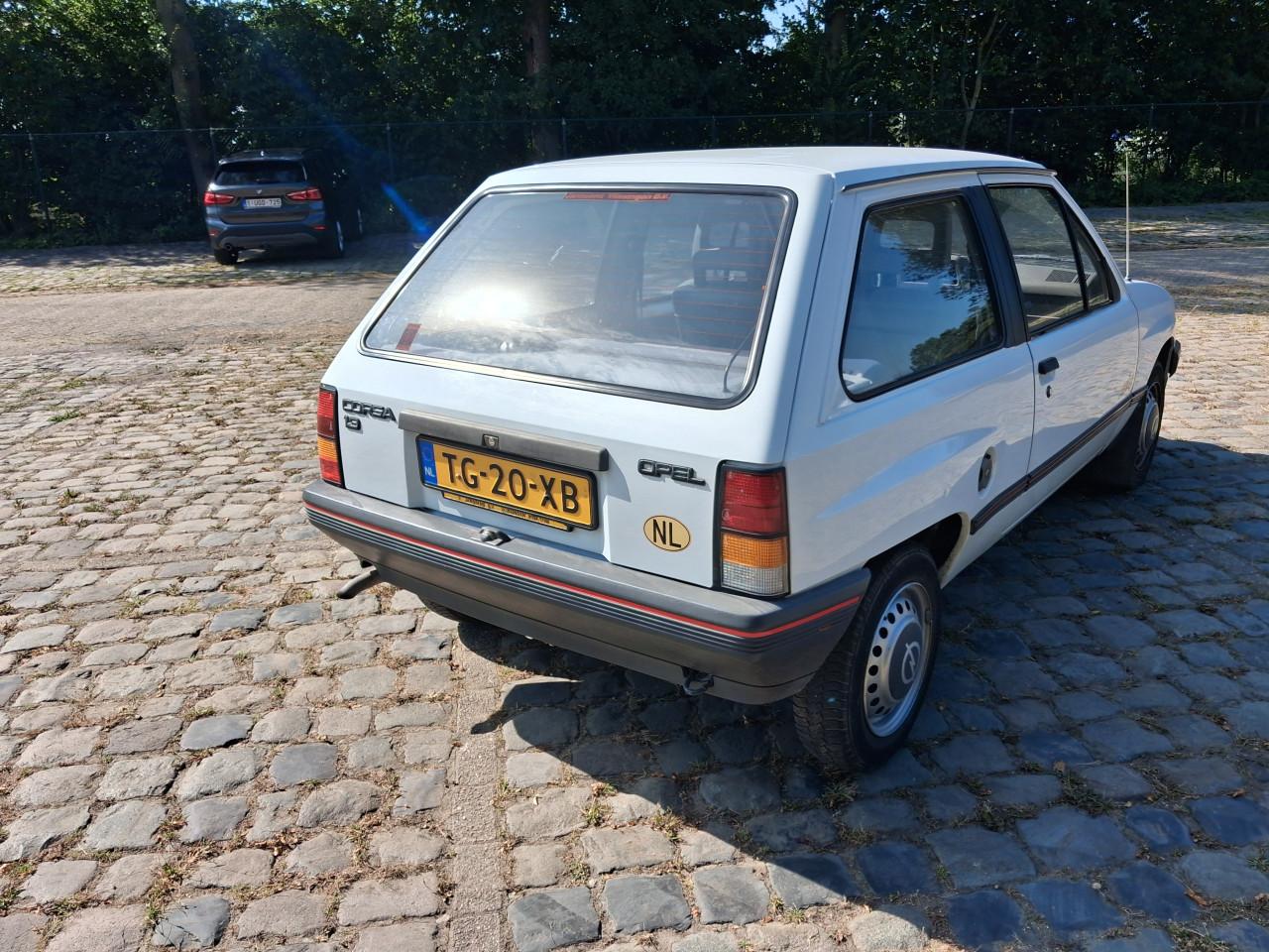 ORIGINELE OPEL CORSA 1988