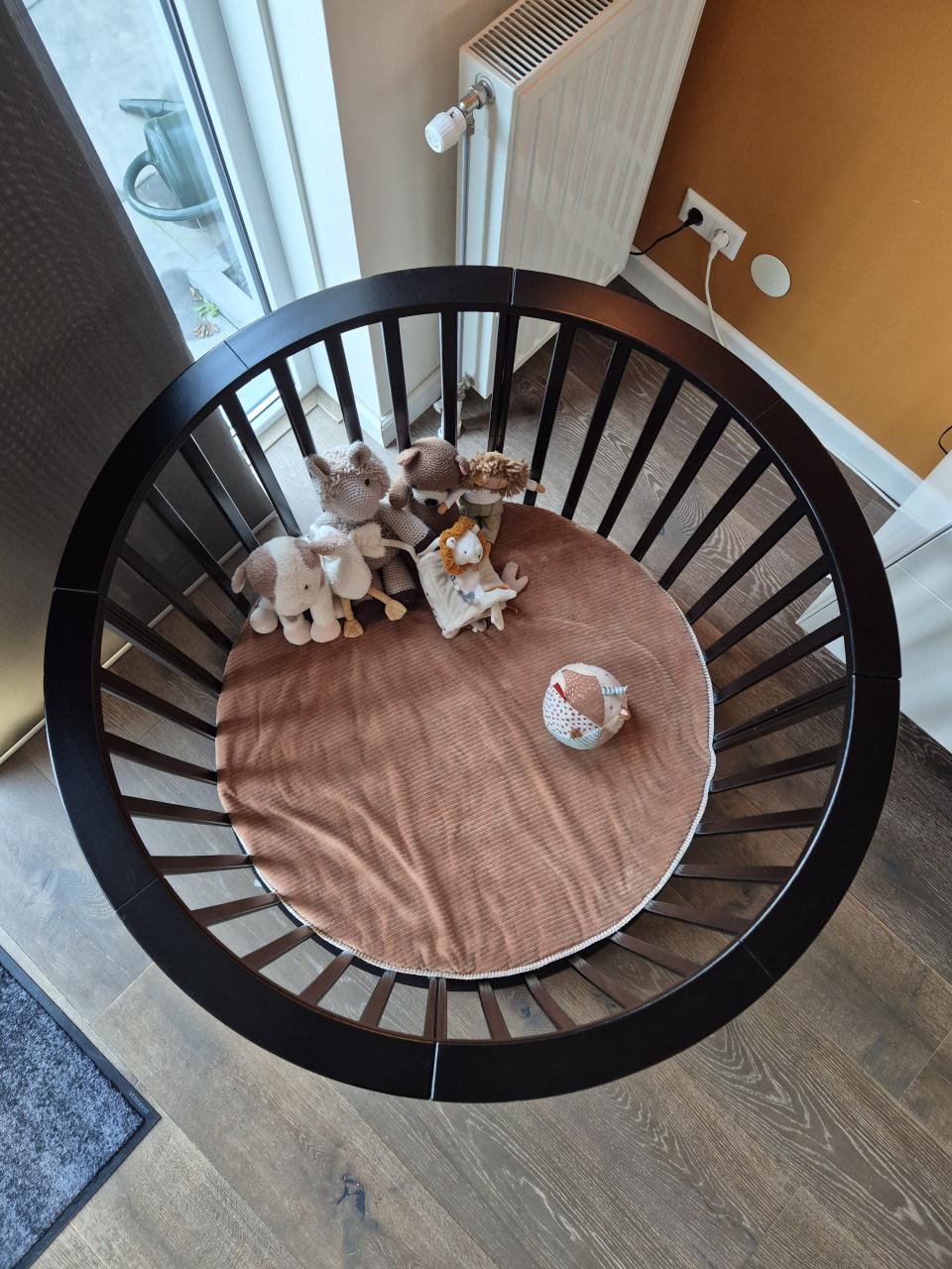 Ronde babybox, zwart (Europe Baby)