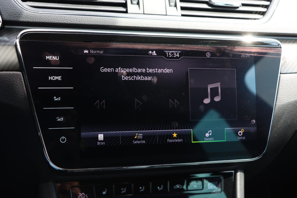 Skoda Superb combi 1.4 tsi iv sportline 218pk dsg6