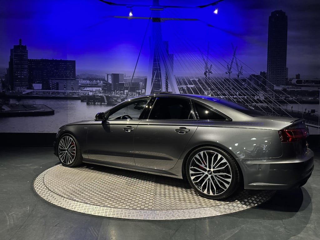 Audi A6 limousine 3.0 tdi bit quattro competition *luchtvering*hud*schuifda