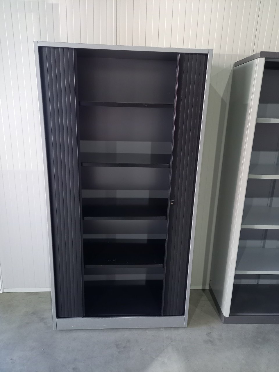 Roldeurkast archiefkast ahrend