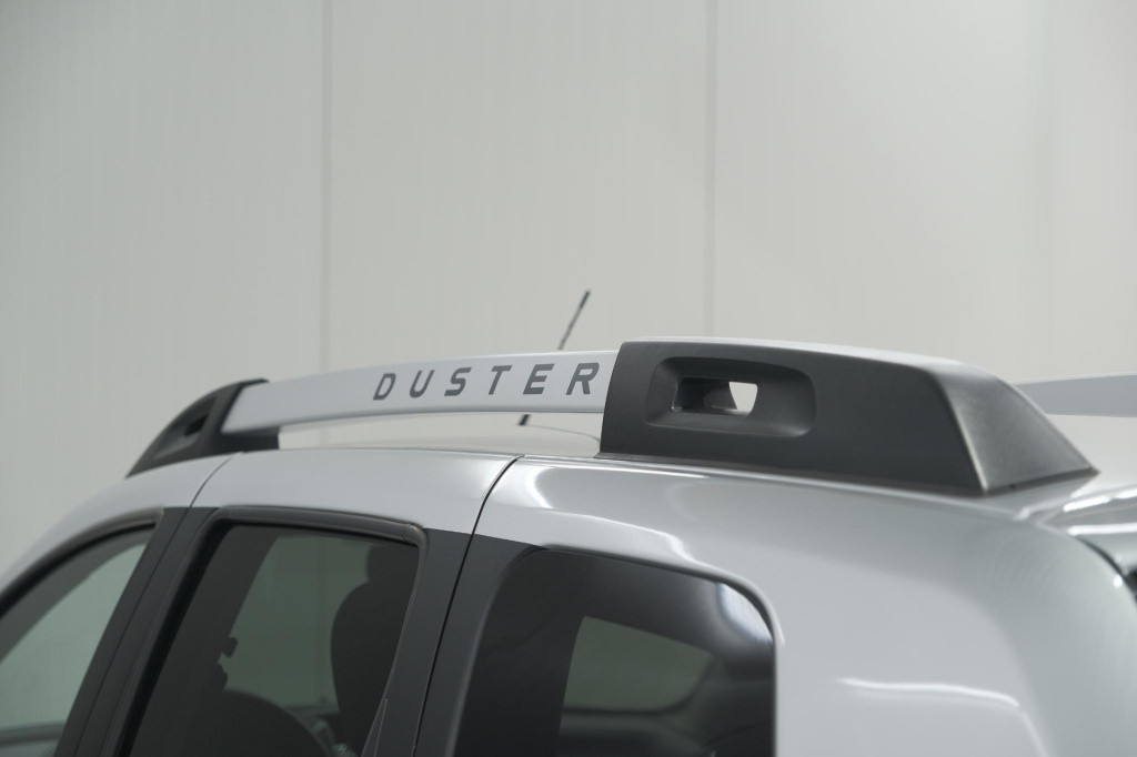Dacia Duster tce 120 4x2 blackshadow | trekhaak | camera | navigatie | park