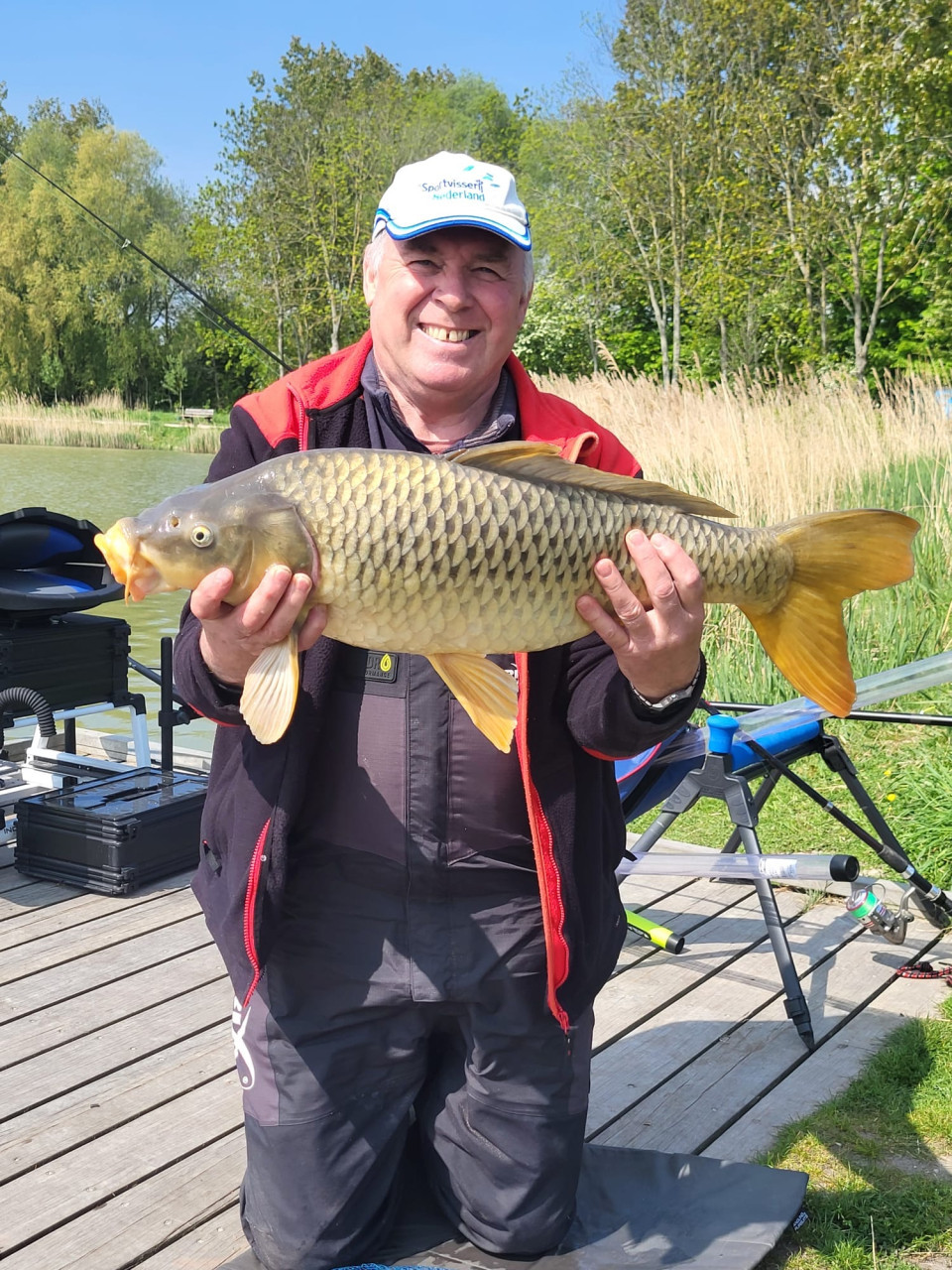 Grotekarpers vangen in de polder bij Karpervisserij Koudekerke € 17,50