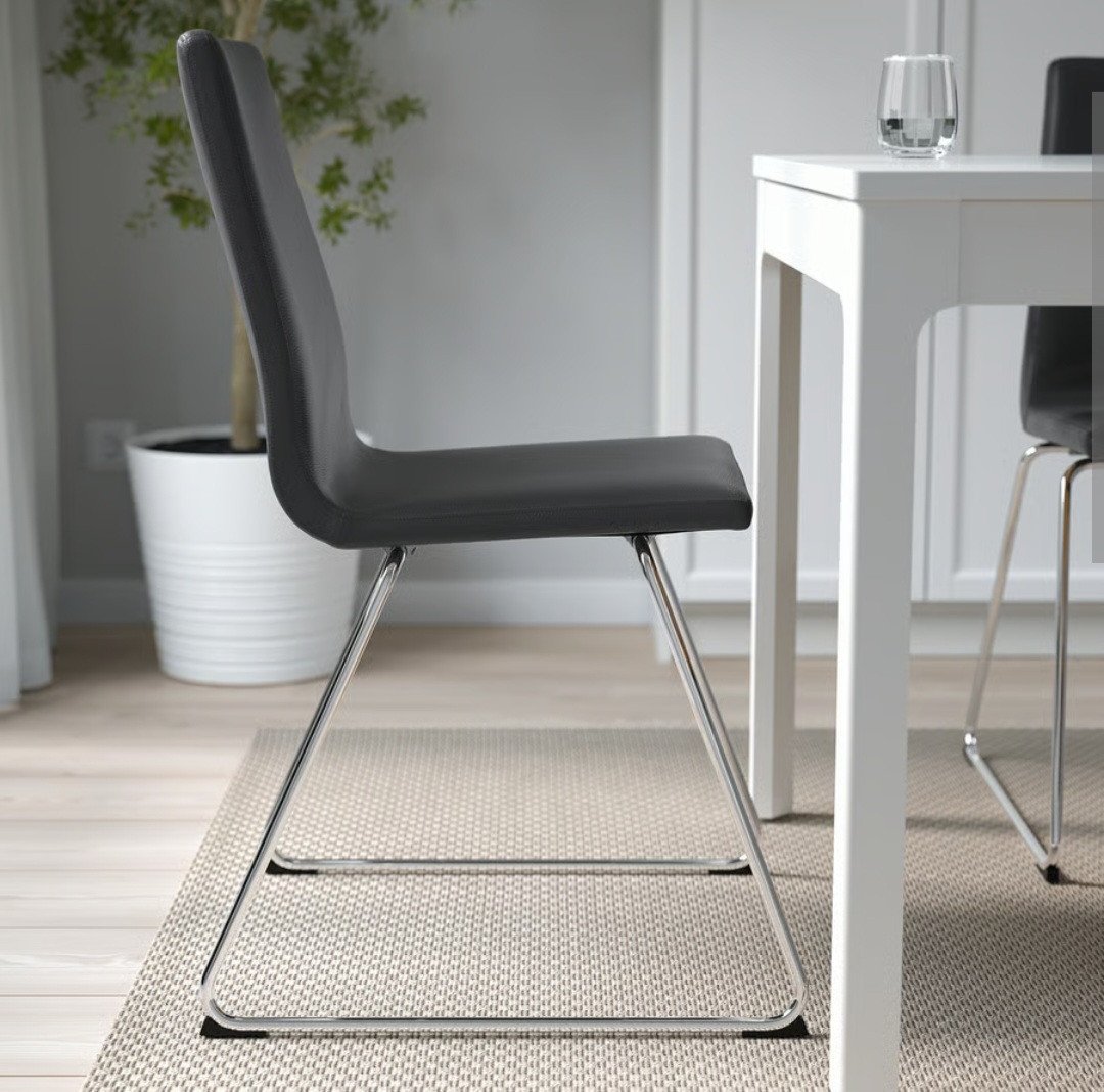 Drie goede Ikea eettafelstoelen "Lillianas"