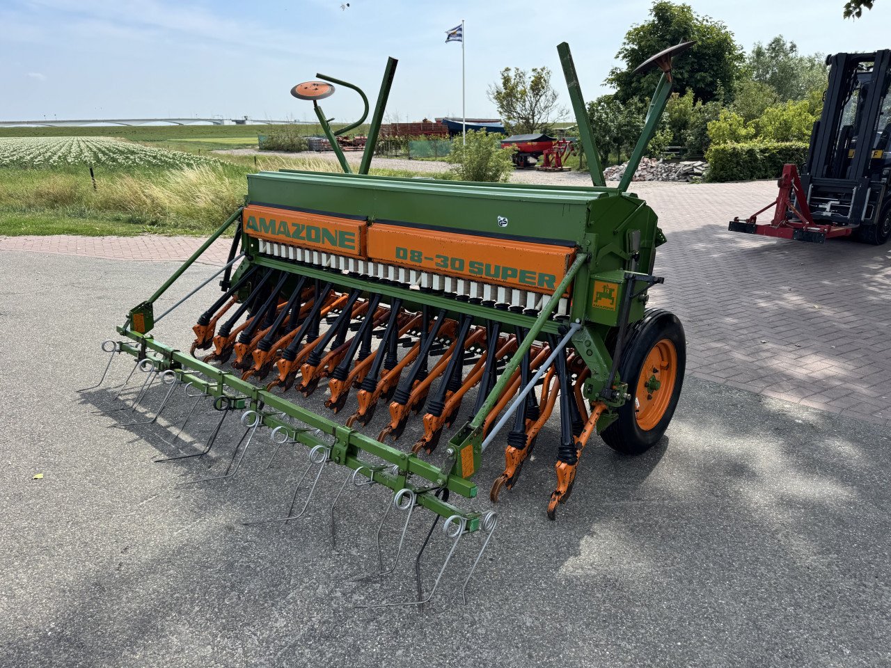 Amazone D8-30 Super zaaimachine
