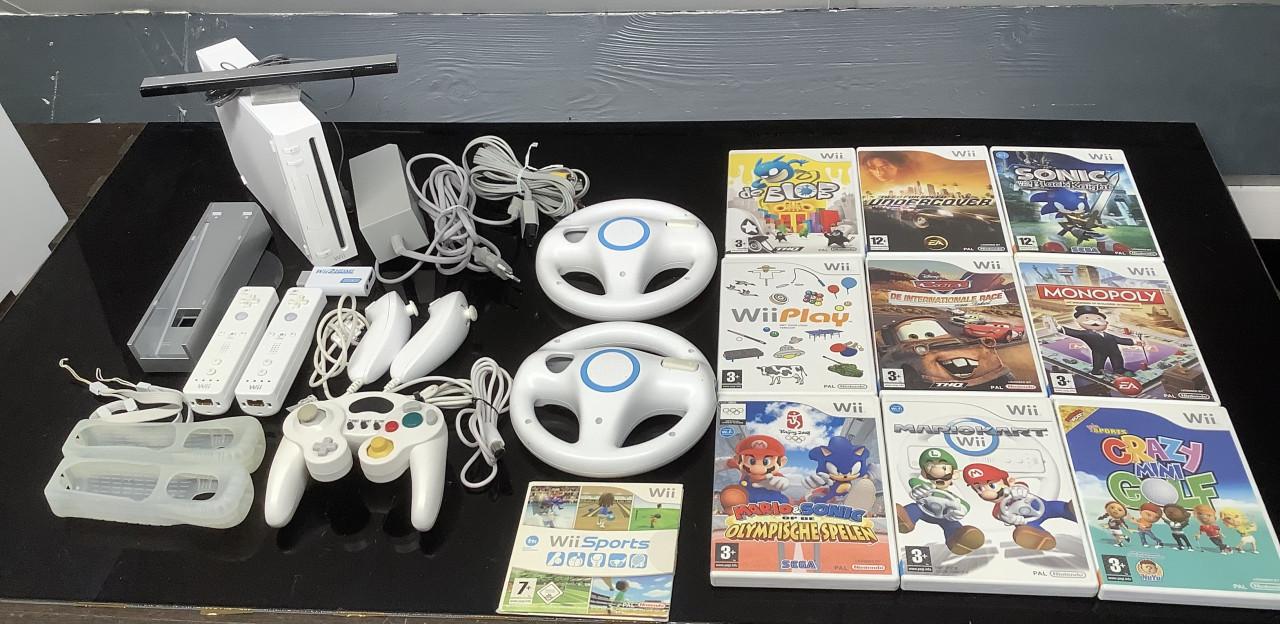 Nette, goed werkende spelconsole Nintendo Wii. Alles origineel.