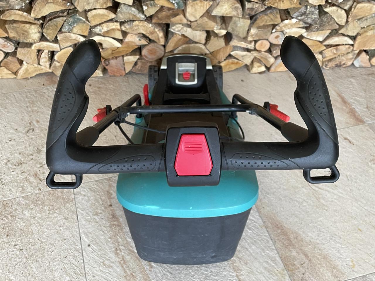 Te Koop: Bosch Rotak 37 LI accu grasmaaier.