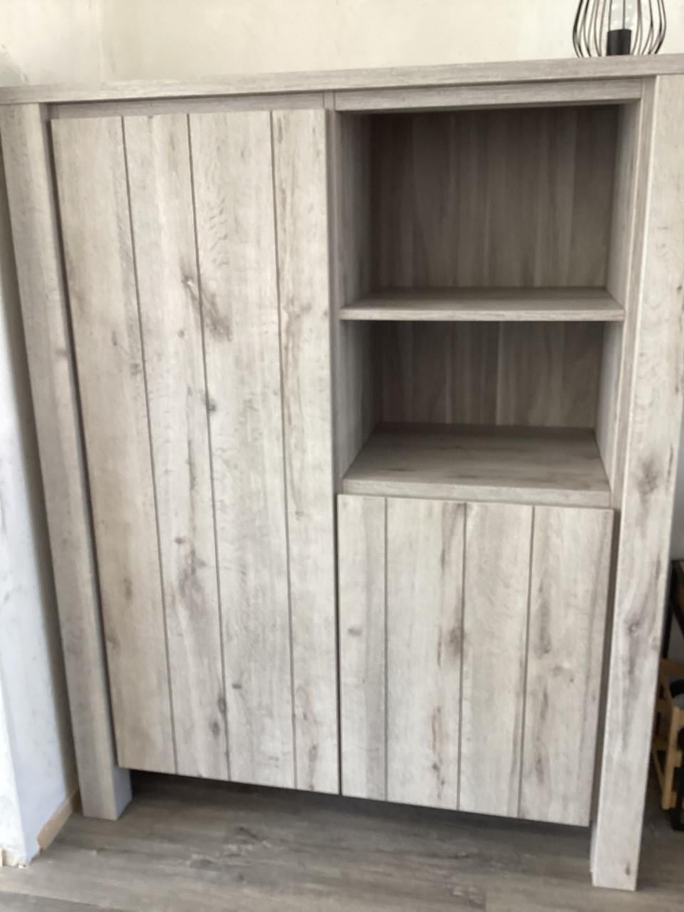 Tv kast en gewone kast