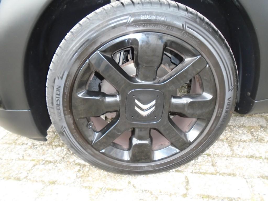 Citroen C4 1.2 puret. one-tone