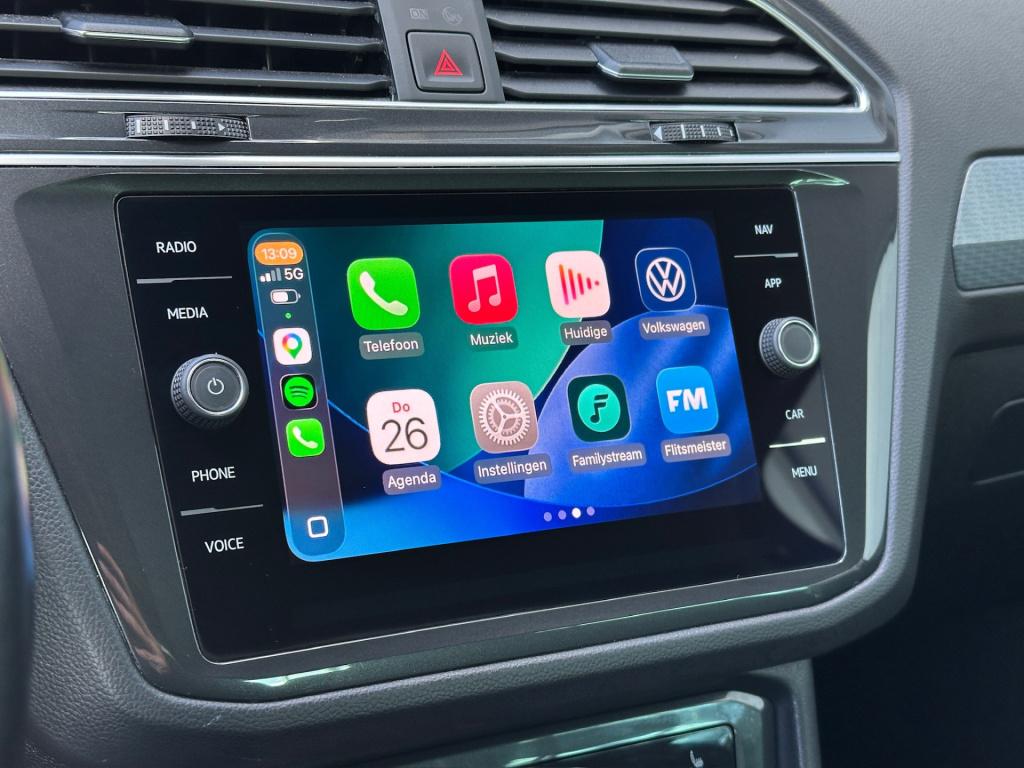 Volkswagen Tiguan 1.5 tsi 150pk dsg life | trekhaak | standkachel | ergo st