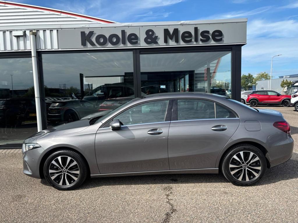 Mercedes-Benz A-Klasse a 250 e 218pk 8g-dct, luxury line, pano dak
