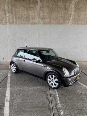 Mini Cooper 1.6 Parklane 180DKM 2006