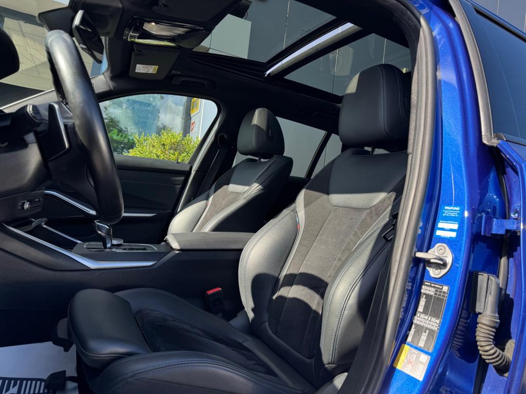 BMW 3-serie touring 330e m-sport * pano * acc * harman/ kardon