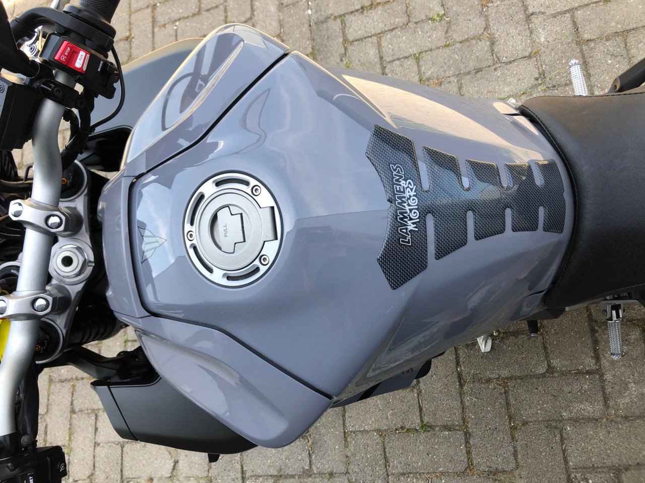 Yamaha MT10 ABS '16, 32dkm, cruisecontrol, shift-assist etc, rijklaar €8950