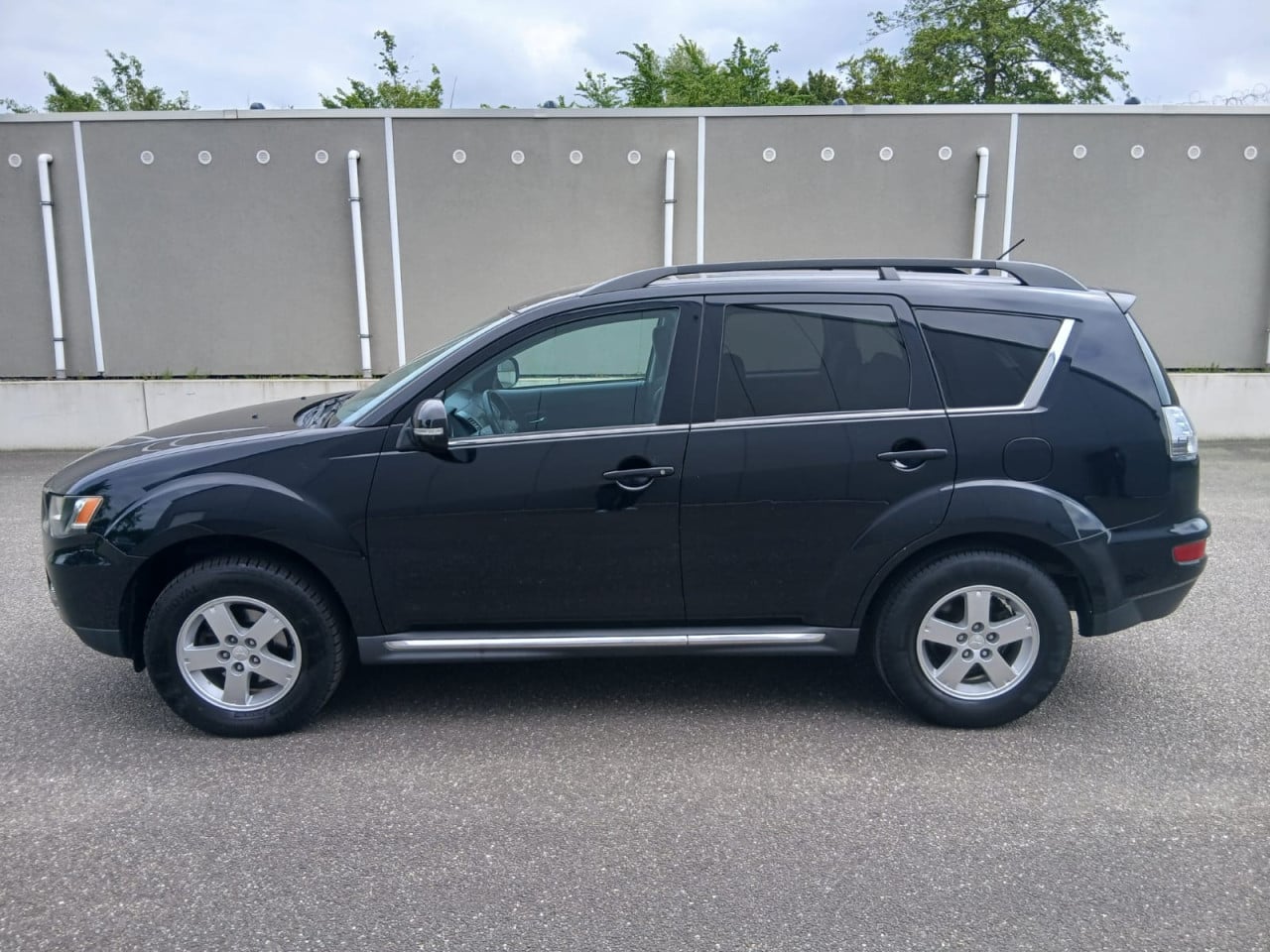 Mitsubishi Outlander 2.0 Intro Edition